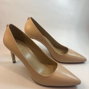 NWOT Michael Kors MK Flex Nude Mid Pump High Heels